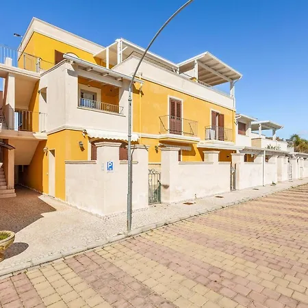 Perla Del Boncore By Barbarhouse * Torre Lapillo